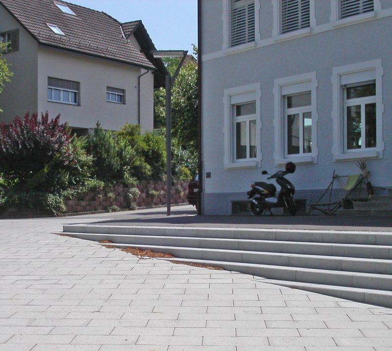 Hohl-Blockstufen, gegossen
