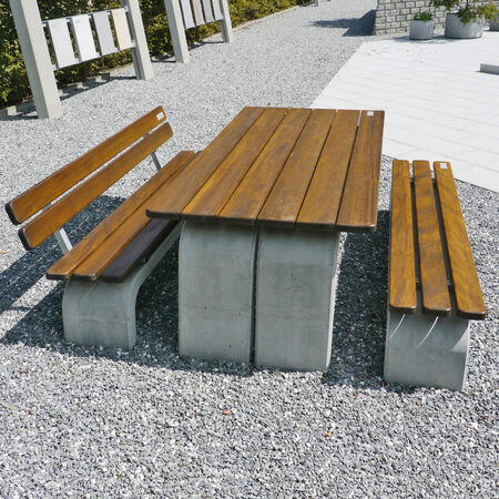 Betonmöbel