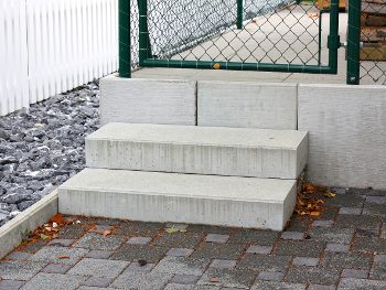 Hohl-Blockstufen, gegossen